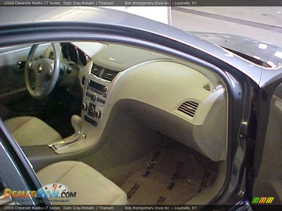 2009 Chevrolet Malibu LT Sedan Dark Gray Metallic / Titanium Photo #7