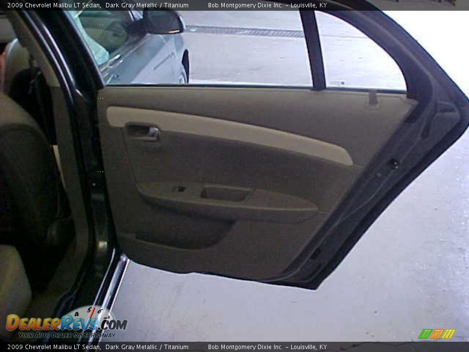 2009 Chevrolet Malibu LT Sedan Dark Gray Metallic / Titanium Photo #10