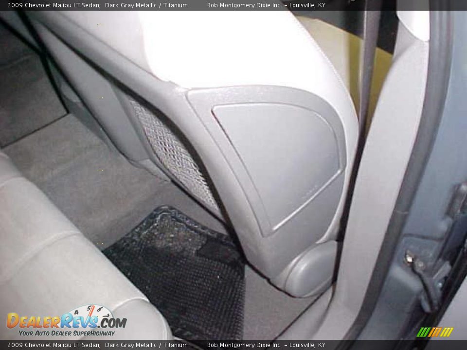 2009 Chevrolet Malibu LT Sedan Dark Gray Metallic / Titanium Photo #11