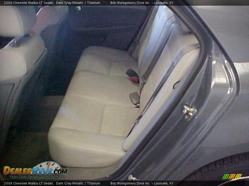 2009 Chevrolet Malibu LT Sedan Dark Gray Metallic / Titanium Photo #18