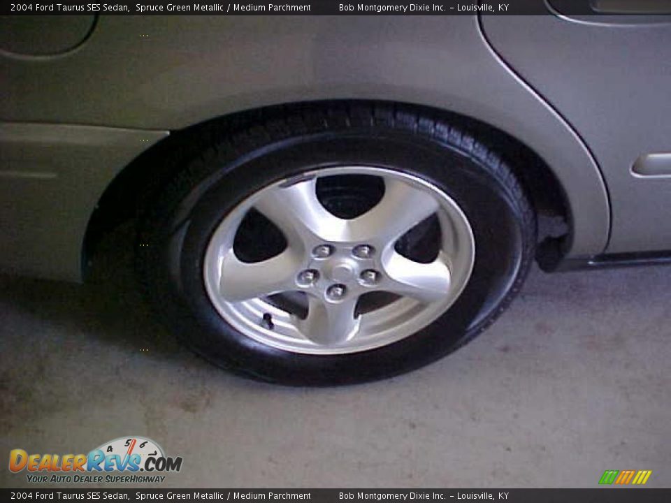 2004 Ford Taurus SES Sedan Spruce Green Metallic / Medium Parchment Photo #12