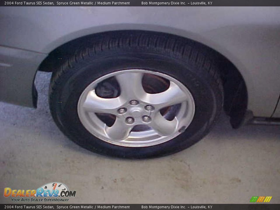 2004 Ford Taurus SES Sedan Spruce Green Metallic / Medium Parchment Photo #27