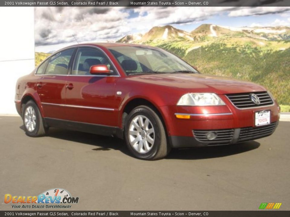 2001 Volkswagen Passat GLS Sedan Colorado Red Pearl / Black Photo #1