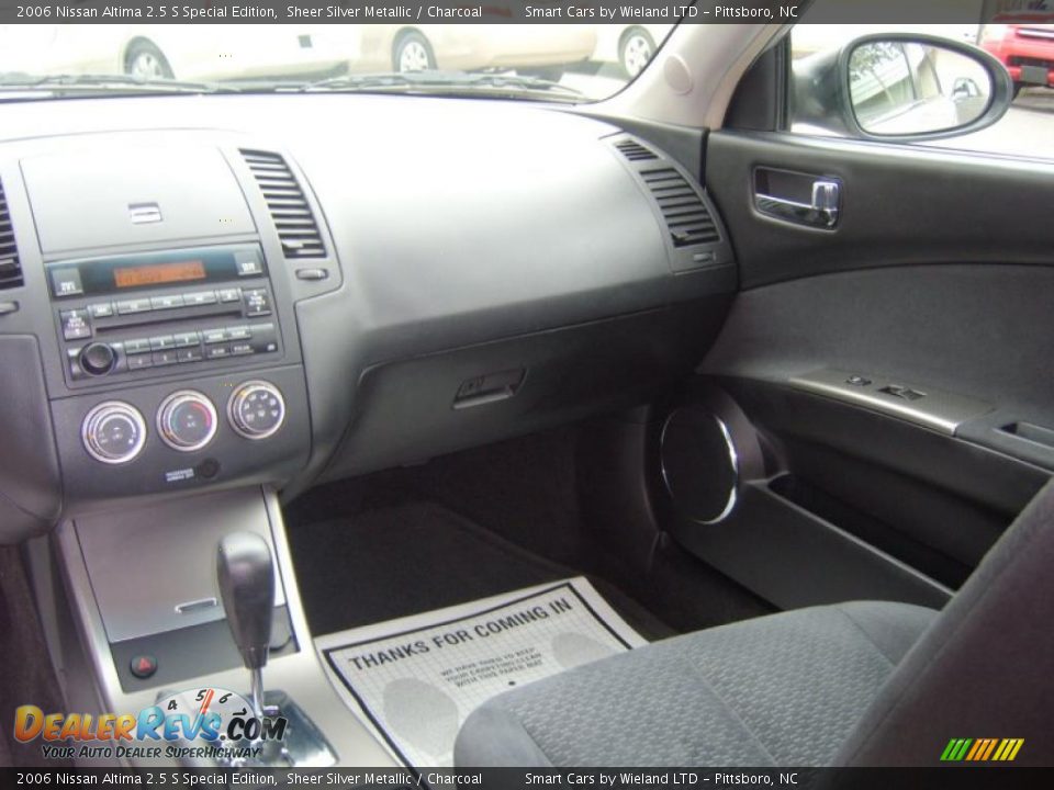 2006 Nissan Altima 2.5 S Special Edition Sheer Silver Metallic / Charcoal Photo #13