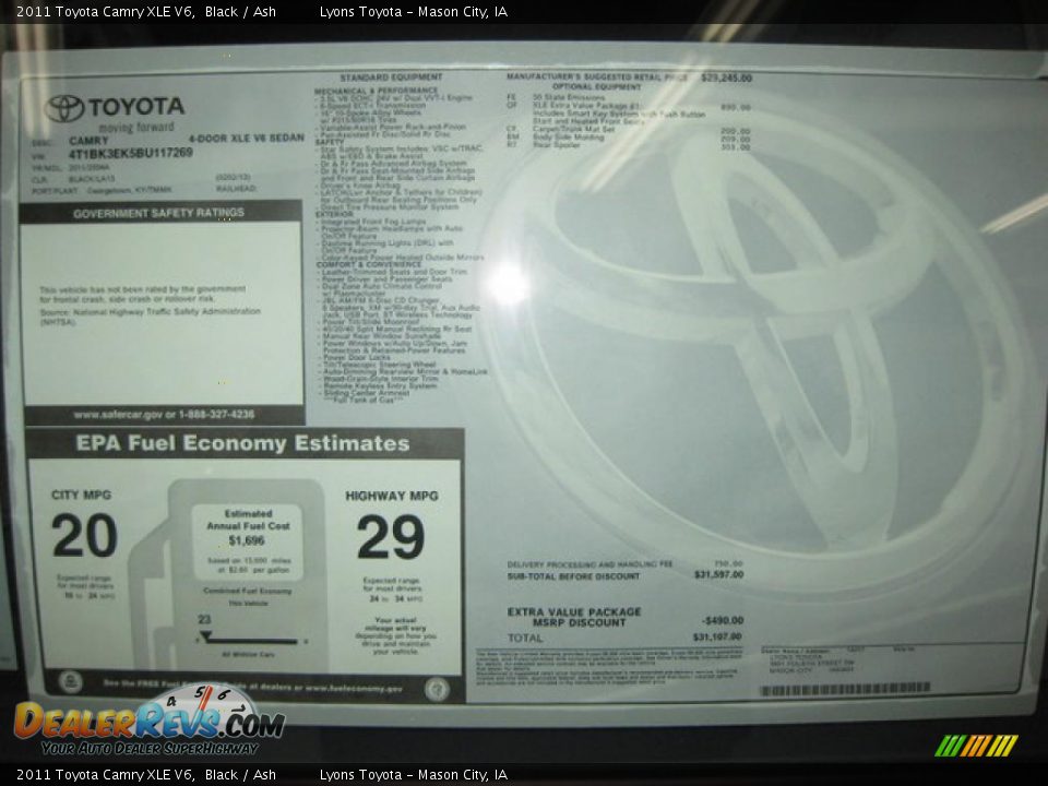 2011 Toyota Camry XLE V6 Black / Ash Photo #9