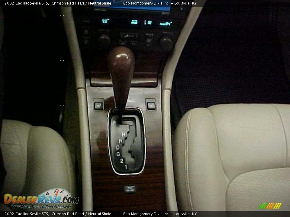 2002 Cadillac Seville STS Crimson Red Pearl / Neutral Shale Photo #24