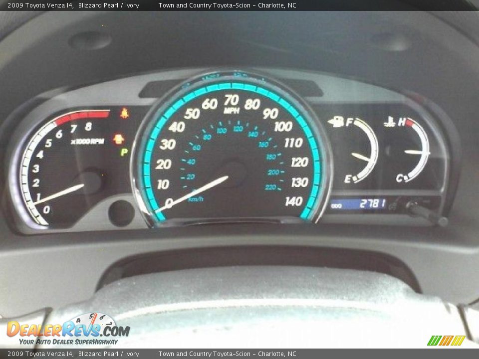 2009 Toyota Venza I4 Blizzard Pearl / Ivory Photo #9