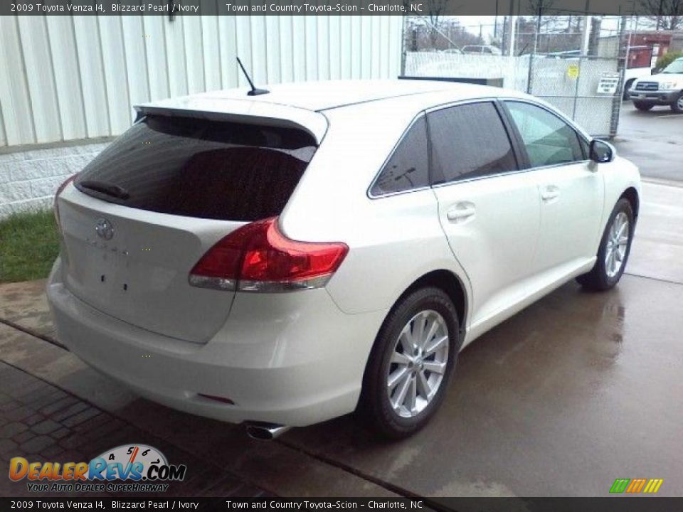 2009 Toyota Venza I4 Blizzard Pearl / Ivory Photo #16