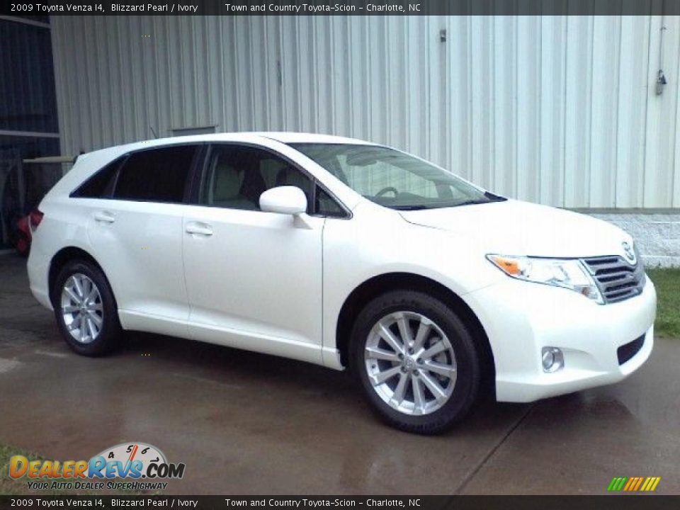 2009 Toyota Venza I4 Blizzard Pearl / Ivory Photo #17