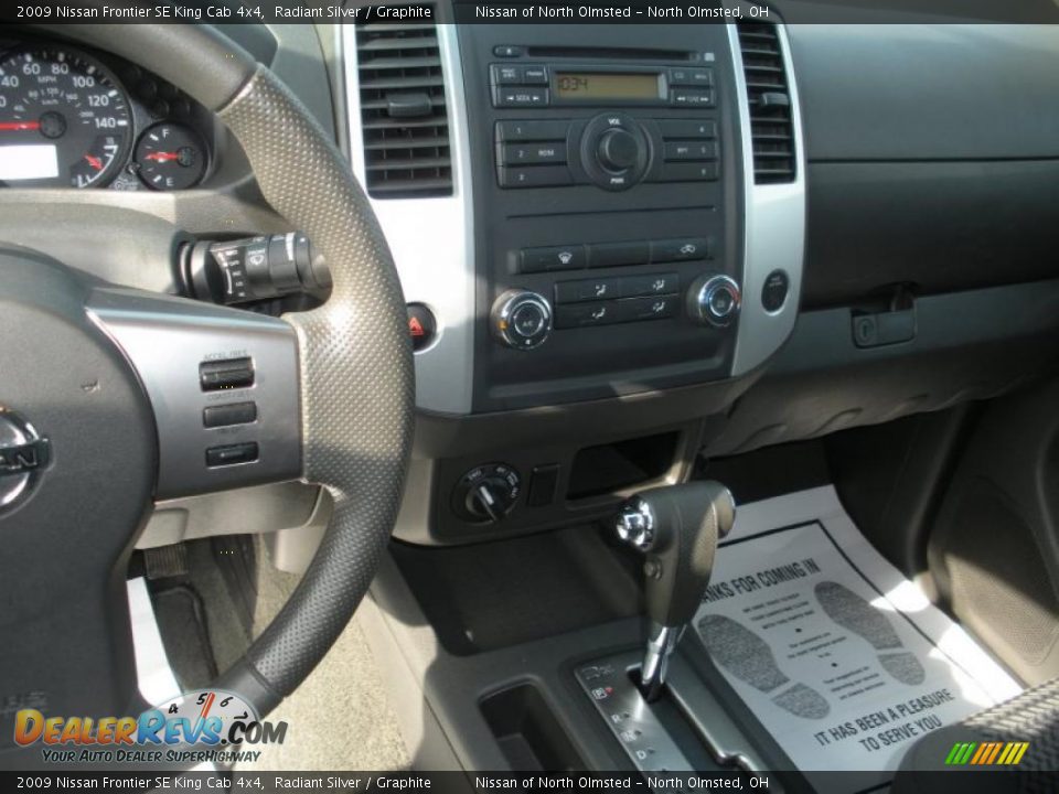 2009 Nissan Frontier SE King Cab 4x4 Radiant Silver / Graphite Photo #13
