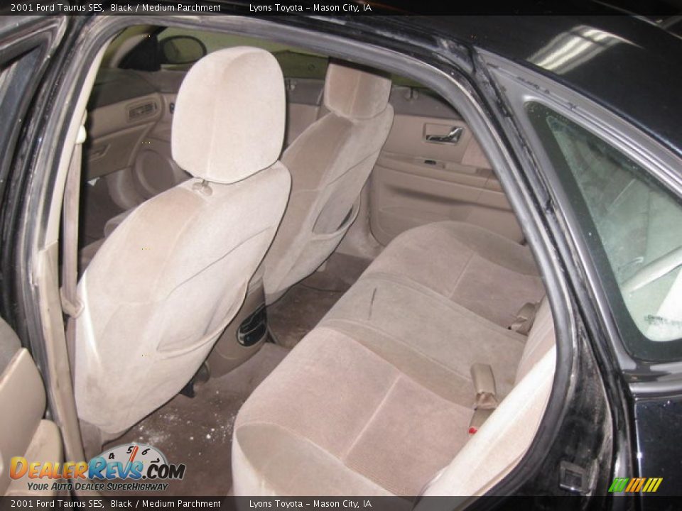2001 Ford Taurus SES Black / Medium Parchment Photo #7