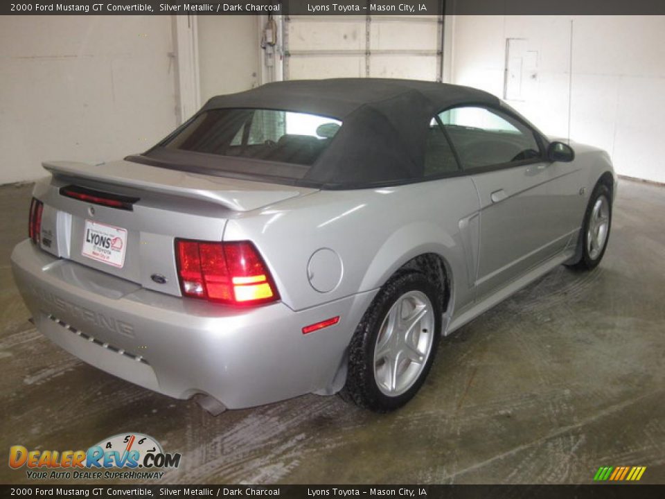 2000 Ford Mustang GT Convertible Silver Metallic / Dark Charcoal Photo #4