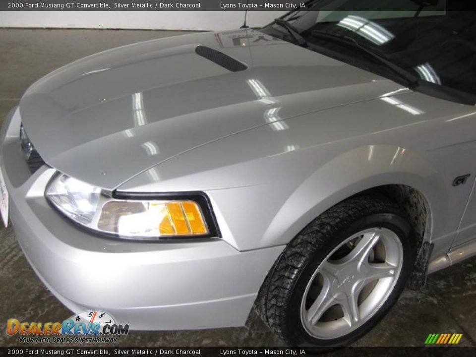 2000 Ford Mustang GT Convertible Silver Metallic / Dark Charcoal Photo #19