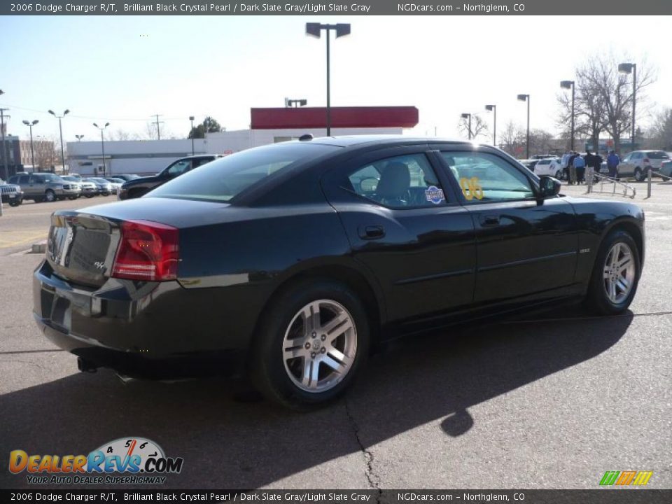 2006 Dodge Charger R/T Brilliant Black Crystal Pearl / Dark Slate Gray/Light Slate Gray Photo #4