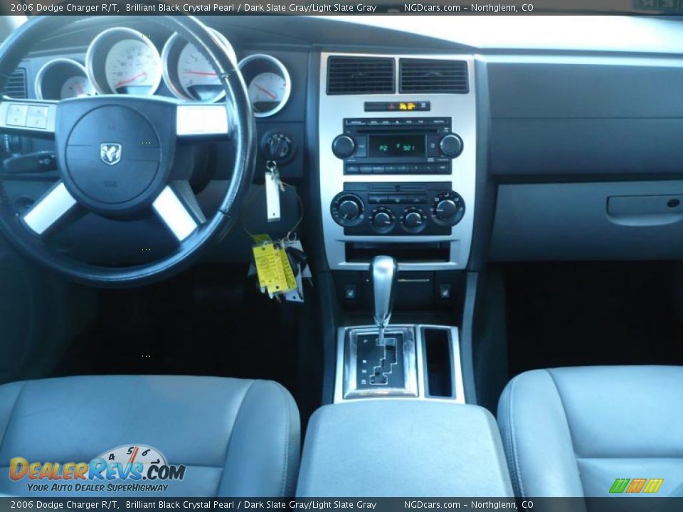 2006 Dodge Charger R/T Brilliant Black Crystal Pearl / Dark Slate Gray/Light Slate Gray Photo #14