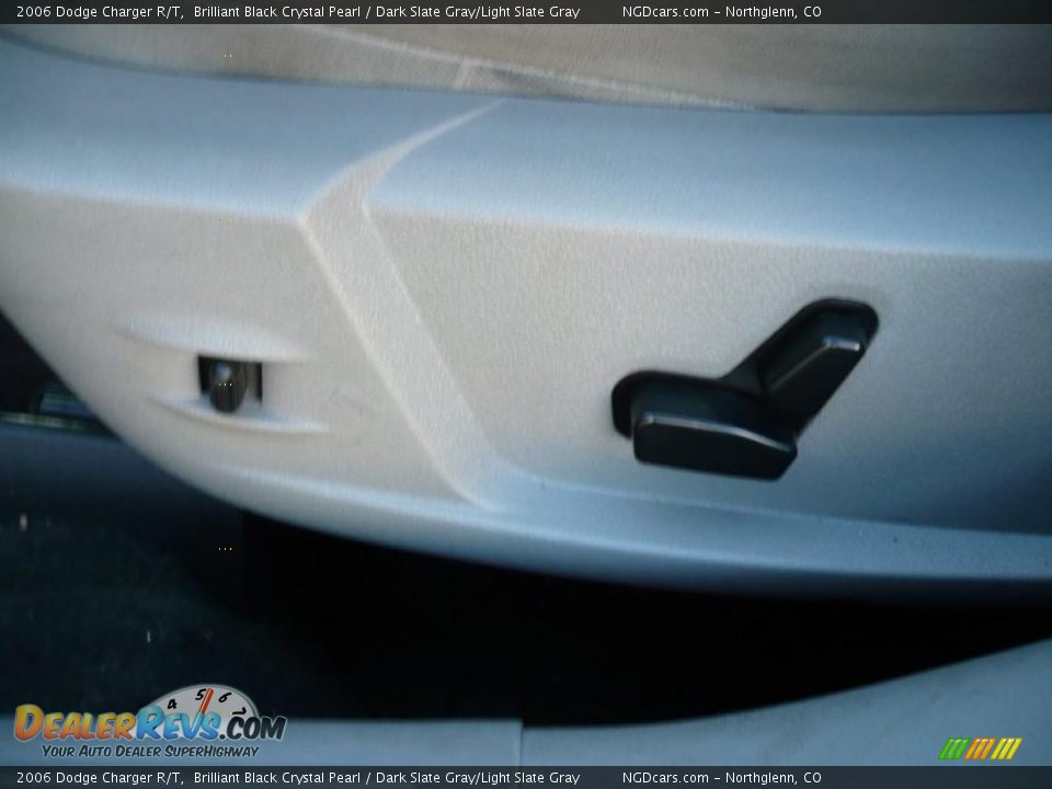 2006 Dodge Charger R/T Brilliant Black Crystal Pearl / Dark Slate Gray/Light Slate Gray Photo #18