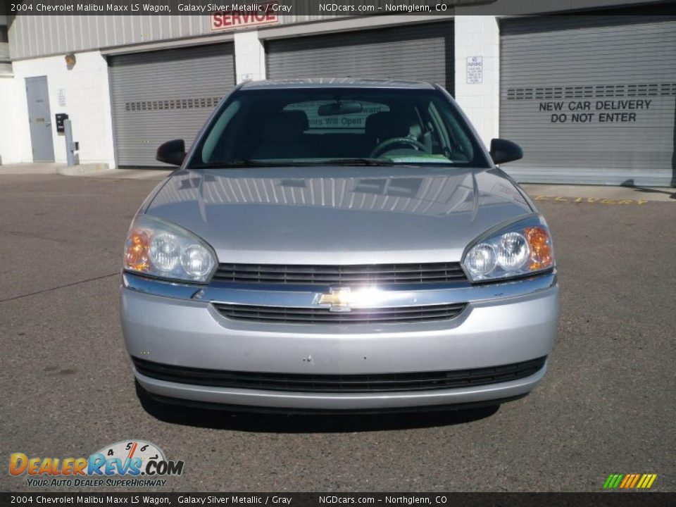 2004 Chevrolet Malibu Maxx LS Wagon Galaxy Silver Metallic / Gray Photo #2