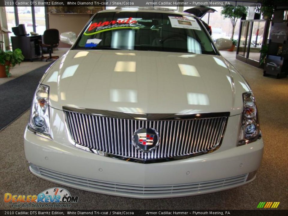2010 Cadillac DTS Biarritz Edition White Diamond Tri-coat / Shale/Cocoa Photo #3