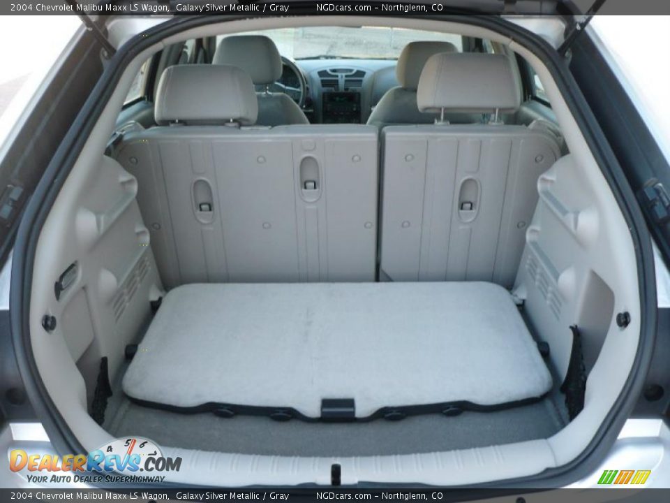 2004 Chevrolet Malibu Maxx LS Wagon Galaxy Silver Metallic / Gray Photo #11