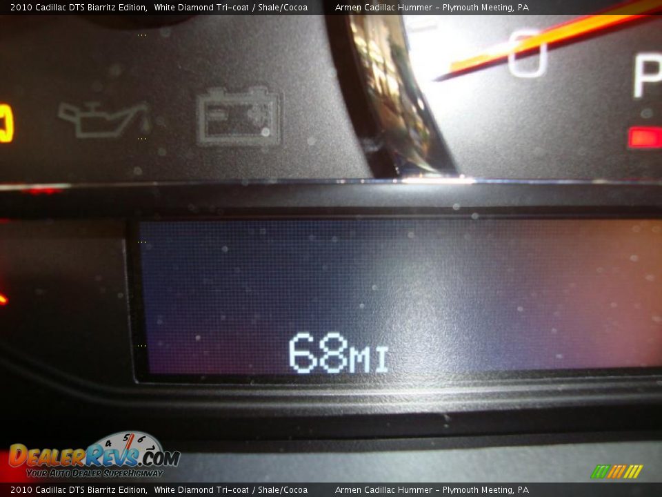 2010 Cadillac DTS Biarritz Edition White Diamond Tri-coat / Shale/Cocoa Photo #33