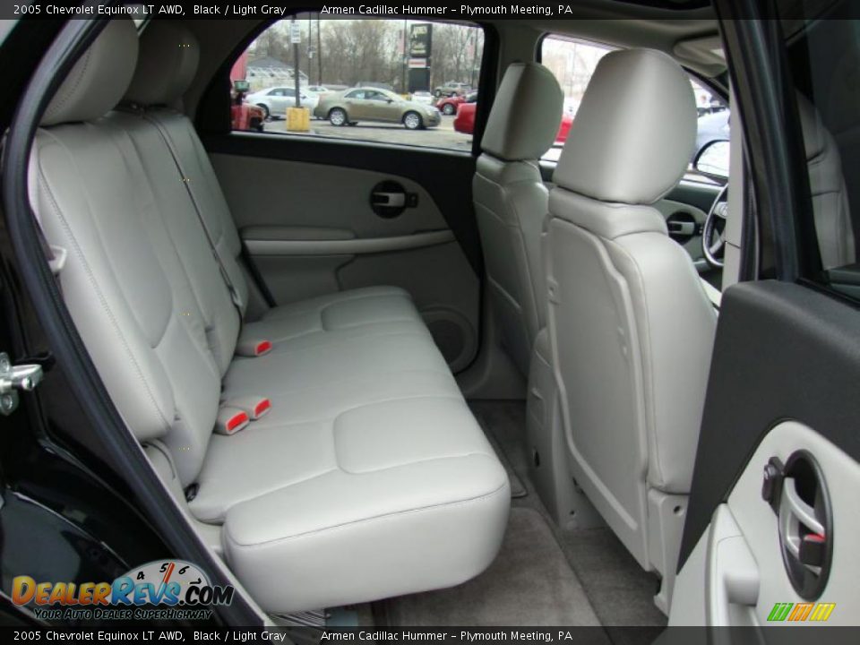 2005 Chevrolet Equinox LT AWD Black / Light Gray Photo #19