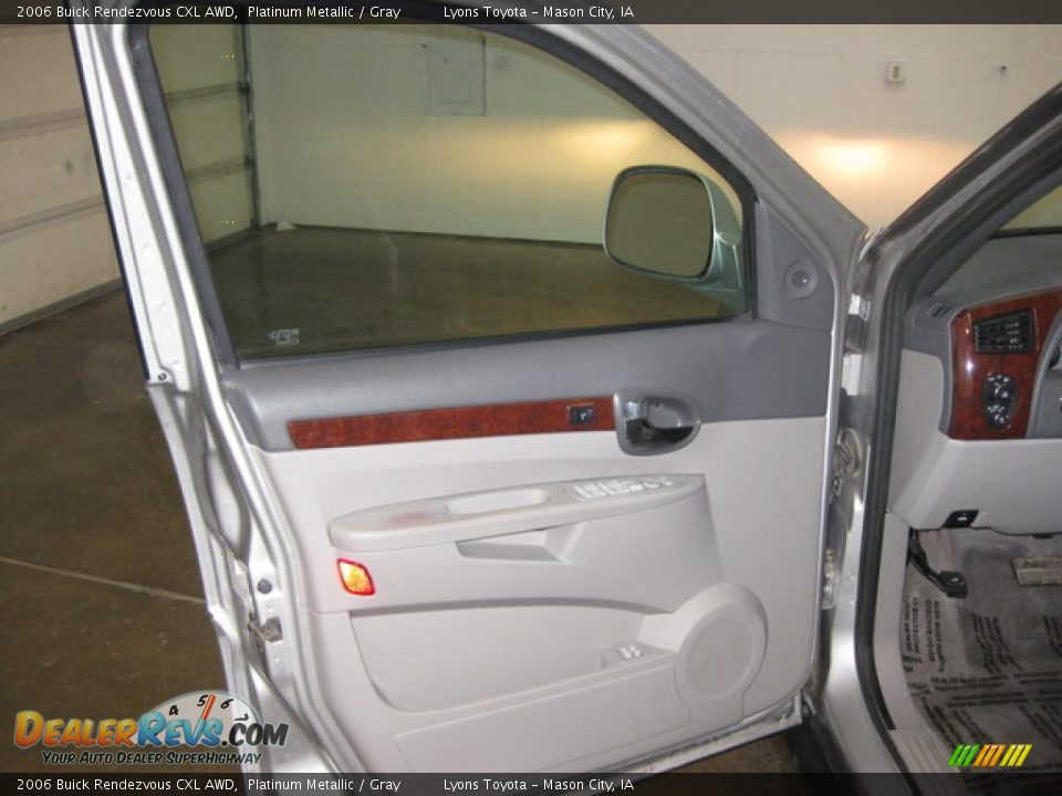 2006 Buick Rendezvous CXL AWD Platinum Metallic / Gray Photo #13