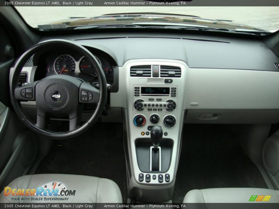 2005 Chevrolet Equinox LT AWD Black / Light Gray Photo #23