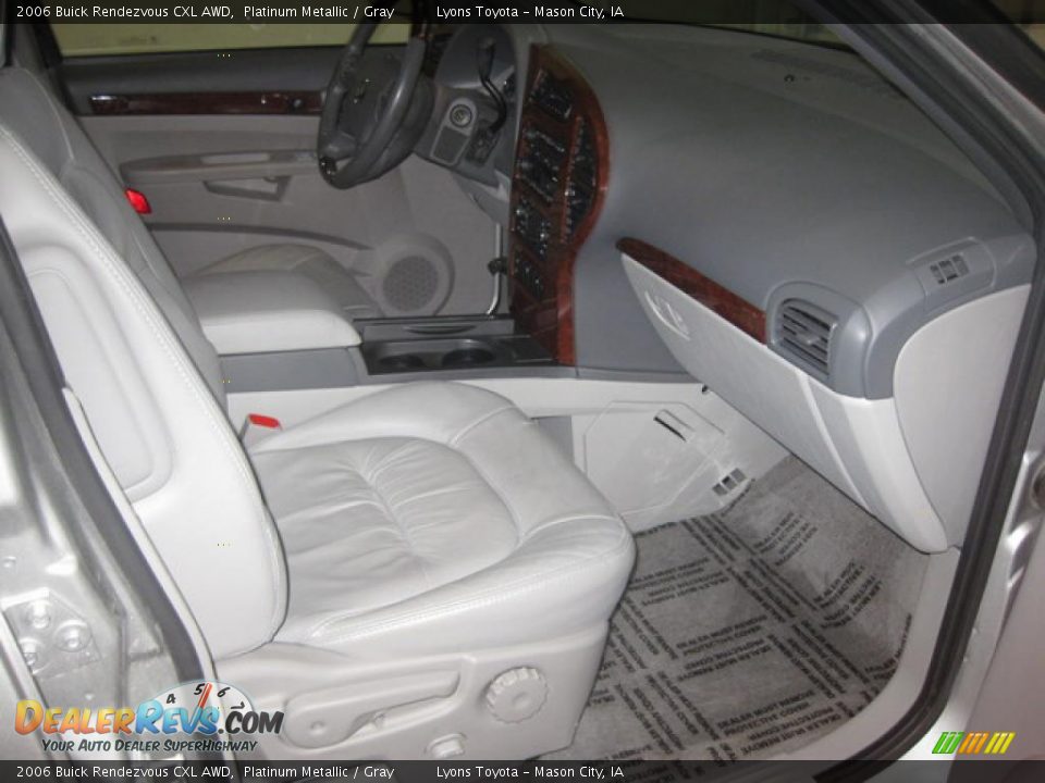 2006 Buick Rendezvous CXL AWD Platinum Metallic / Gray Photo #15