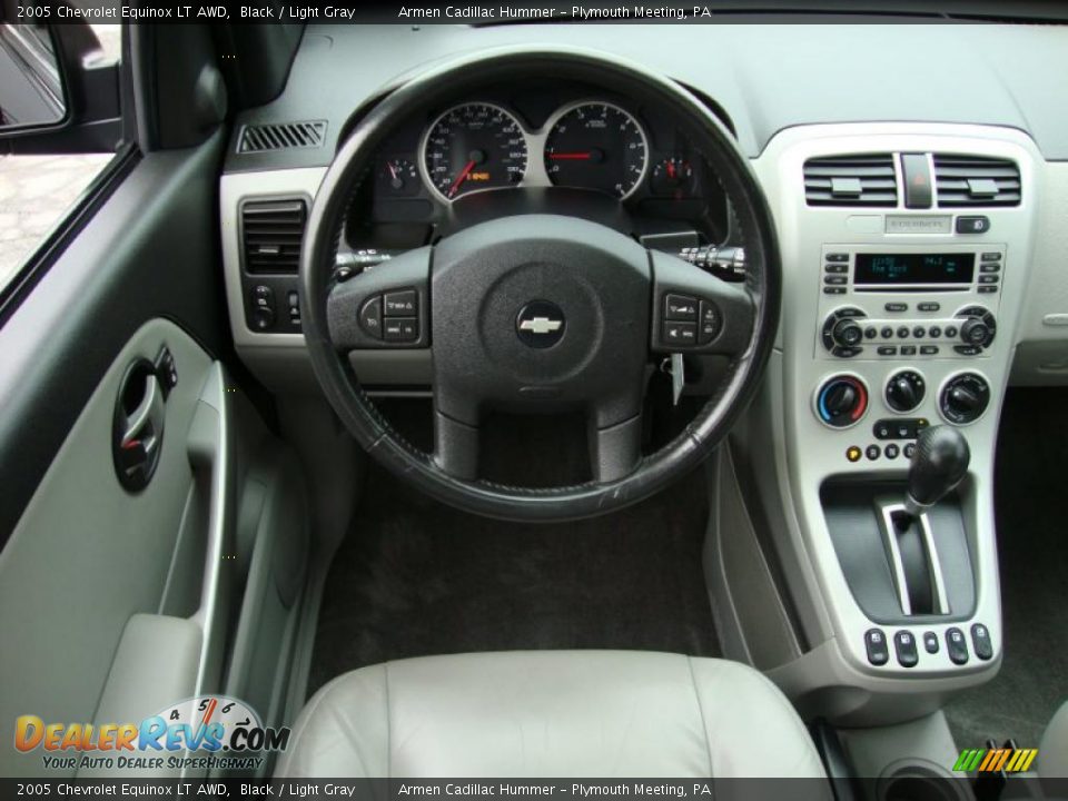 2005 Chevrolet Equinox LT AWD Black / Light Gray Photo #24