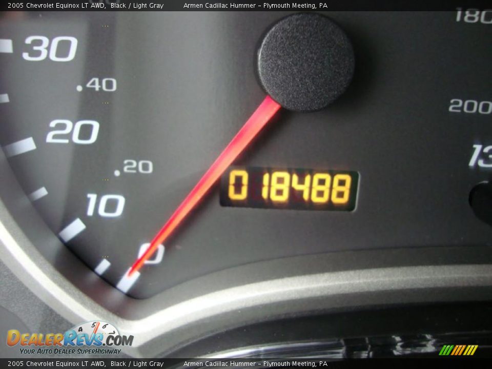 2005 Chevrolet Equinox LT AWD Black / Light Gray Photo #33