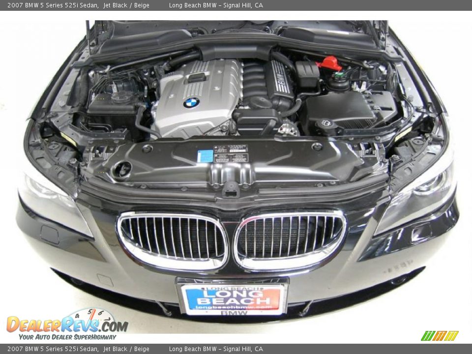2007 BMW 5 Series 525i Sedan Jet Black / Beige Photo #16