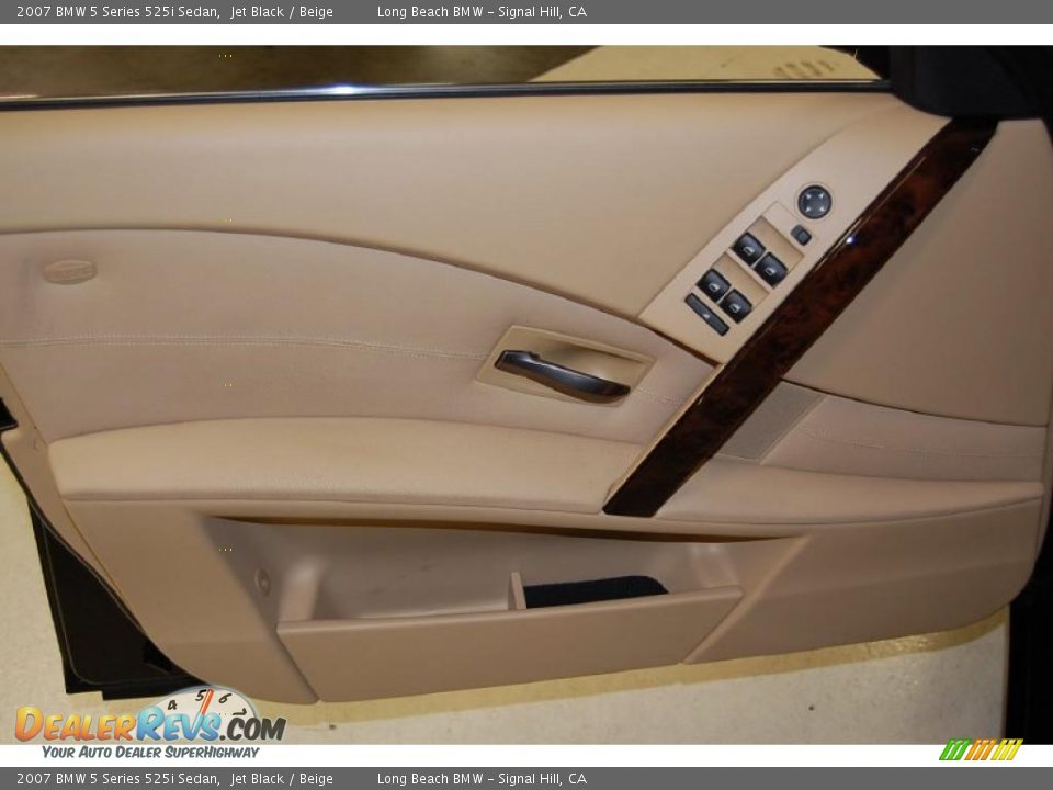 2007 BMW 5 Series 525i Sedan Jet Black / Beige Photo #22