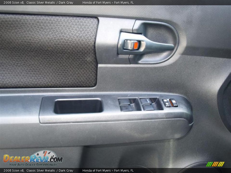 2008 Scion xB Classic Silver Metallic / Dark Gray Photo #14