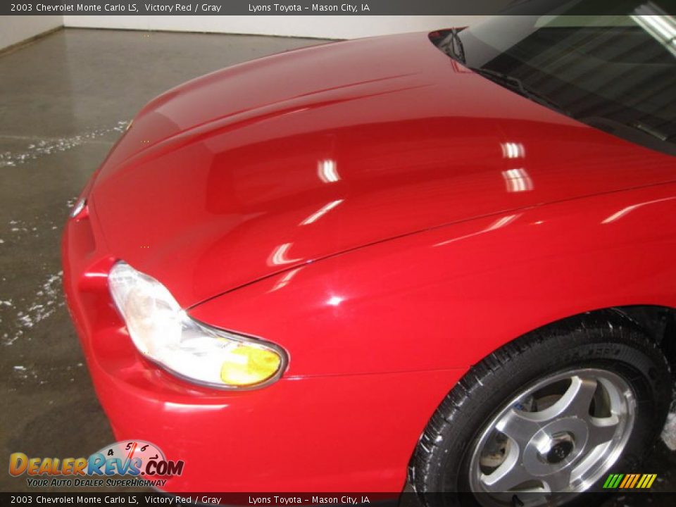 2003 Chevrolet Monte Carlo LS Victory Red / Gray Photo #17
