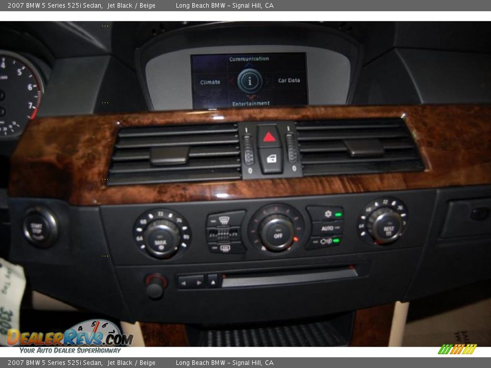 2007 BMW 5 Series 525i Sedan Jet Black / Beige Photo #33