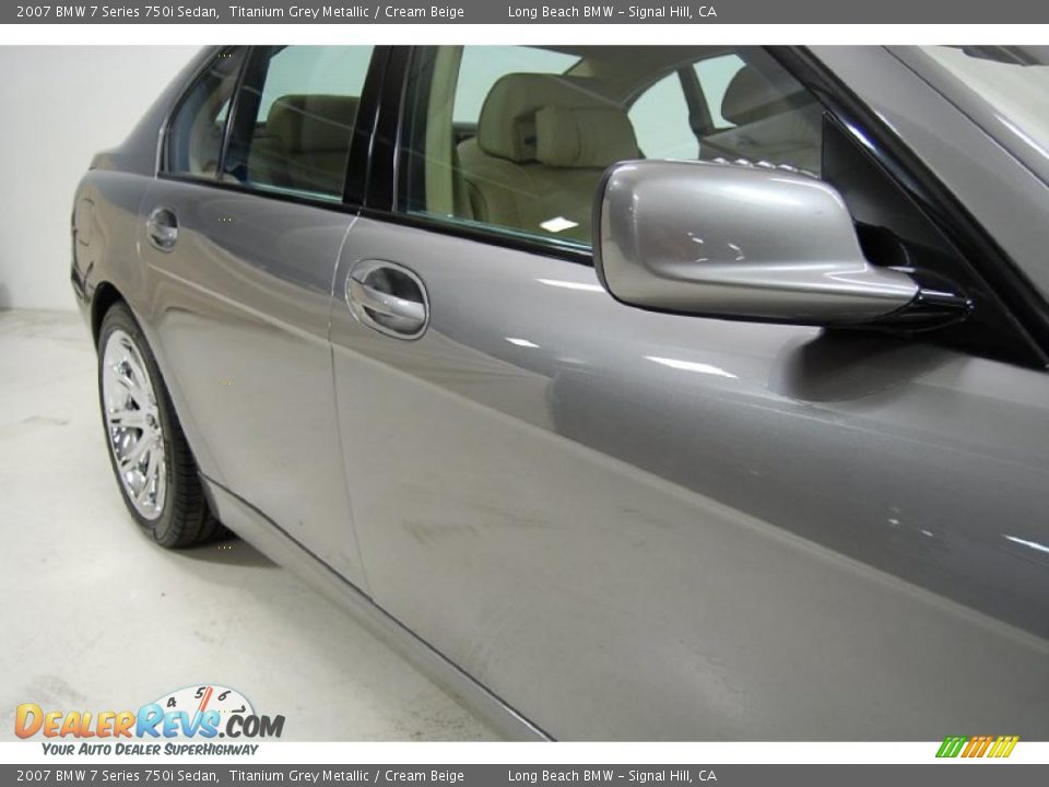 2007 BMW 7 Series 750i Sedan Titanium Grey Metallic / Cream Beige Photo #4