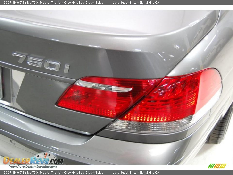 2007 BMW 7 Series 750i Sedan Titanium Grey Metallic / Cream Beige Photo #8