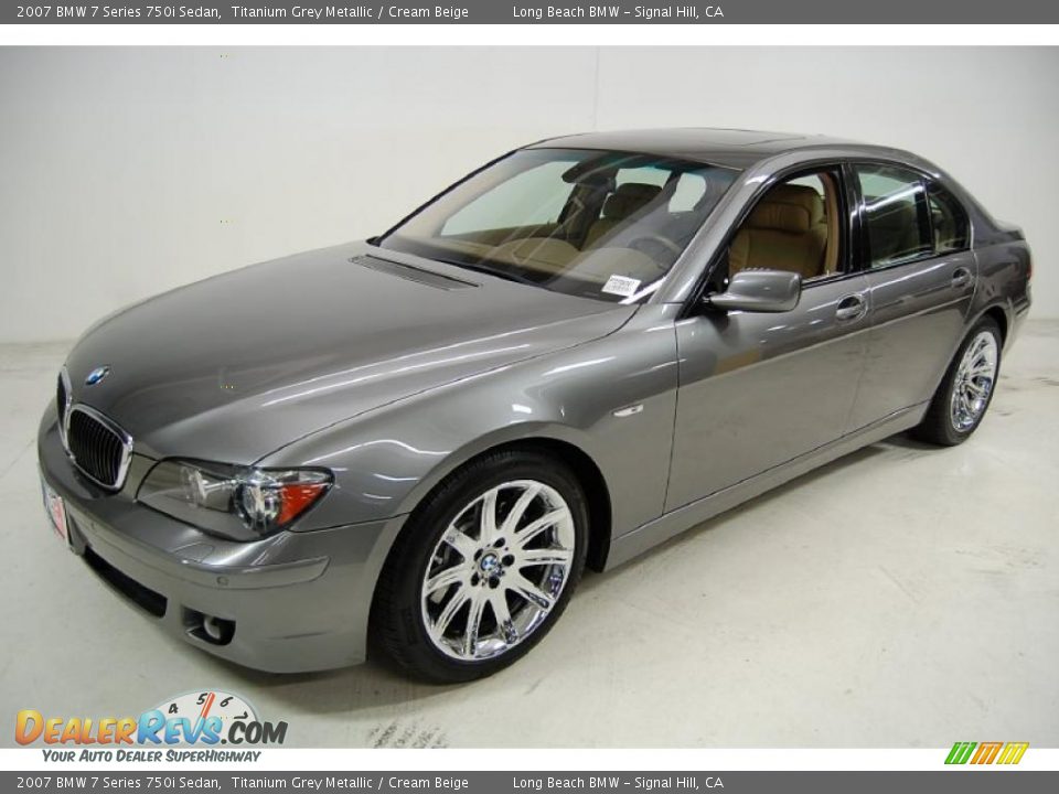 2007 BMW 7 Series 750i Sedan Titanium Grey Metallic / Cream Beige Photo #10