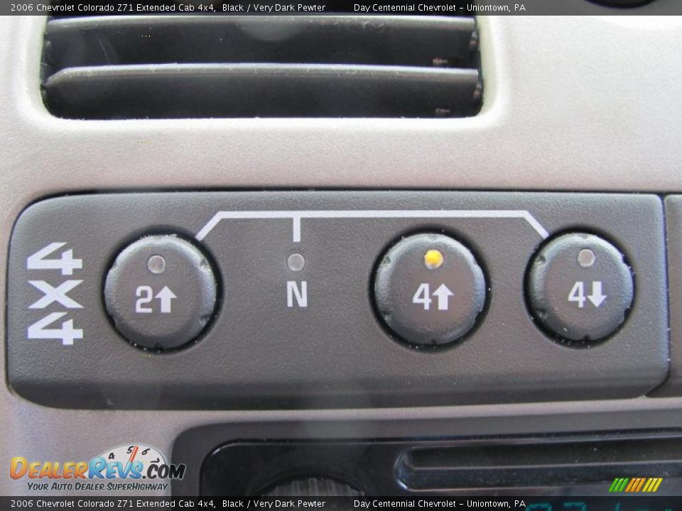2006 Chevrolet Colorado Z71 Extended Cab 4x4 Black / Very Dark Pewter Photo #7