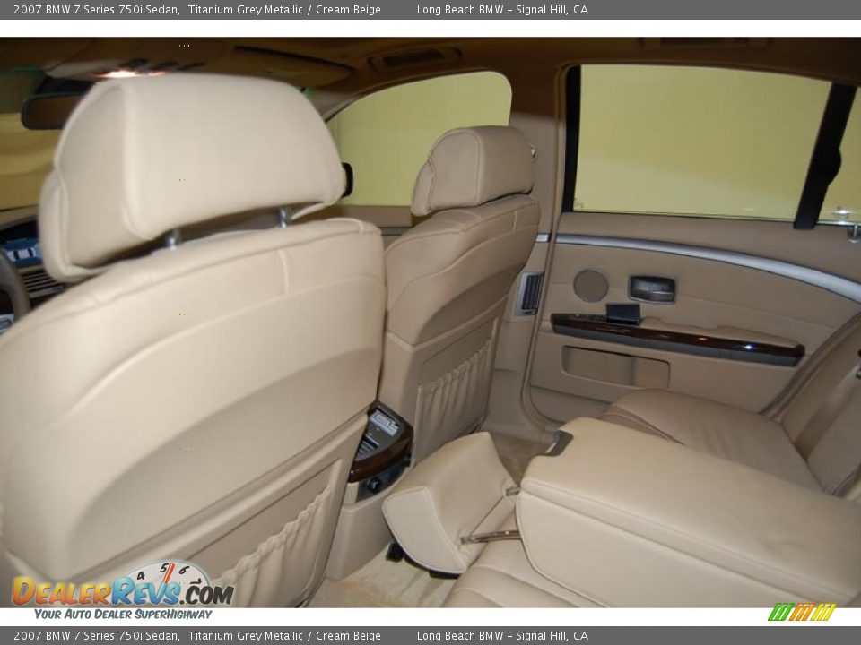 2007 BMW 7 Series 750i Sedan Titanium Grey Metallic / Cream Beige Photo #22