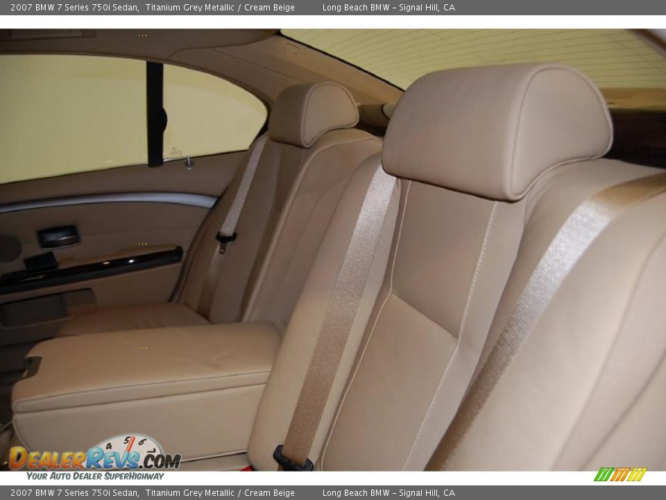 2007 BMW 7 Series 750i Sedan Titanium Grey Metallic / Cream Beige Photo #24
