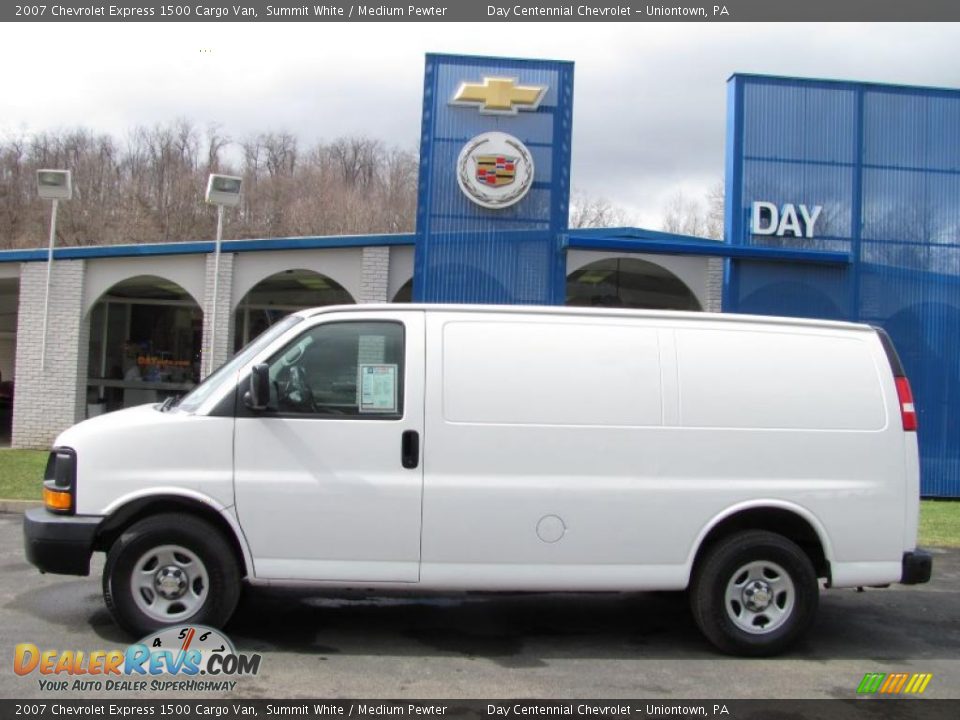 2007 Chevrolet Express 1500 Cargo Van Summit White / Medium Pewter Photo #2