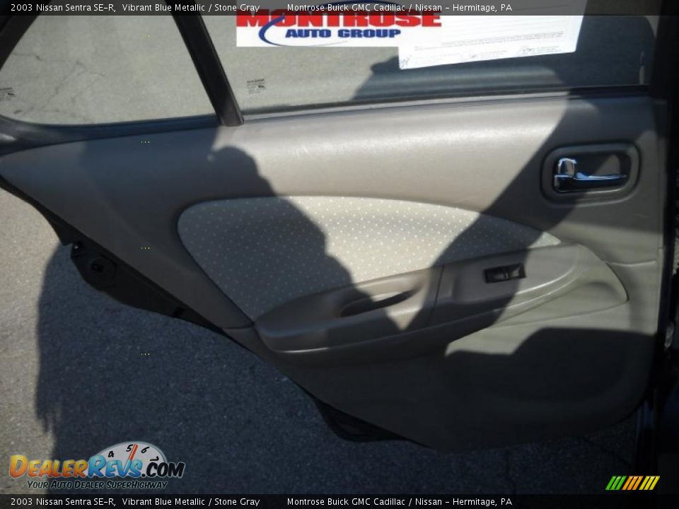 2003 Nissan Sentra SE-R Vibrant Blue Metallic / Stone Gray Photo #12