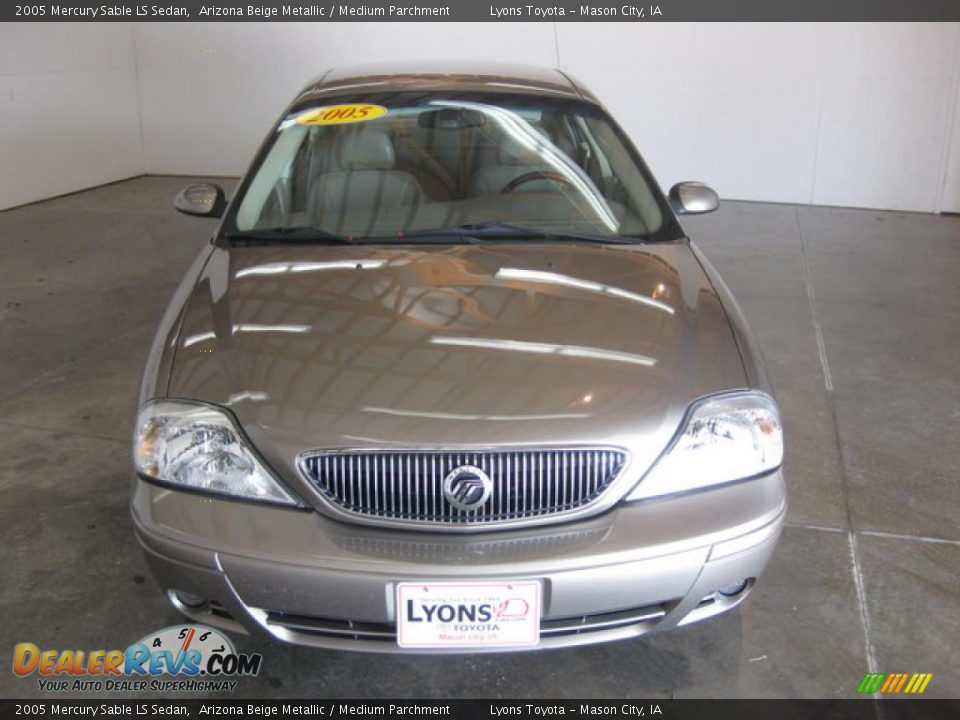 2005 Mercury Sable LS Sedan Arizona Beige Metallic / Medium Parchment Photo #2