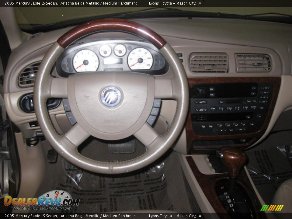2005 Mercury Sable LS Sedan Arizona Beige Metallic / Medium Parchment Photo #9