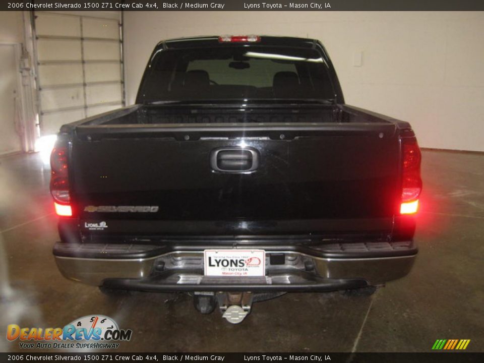2006 Chevrolet Silverado 1500 Z71 Crew Cab 4x4 Black / Medium Gray Photo #5