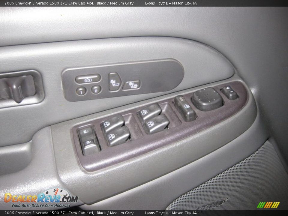 2006 Chevrolet Silverado 1500 Z71 Crew Cab 4x4 Black / Medium Gray Photo #15