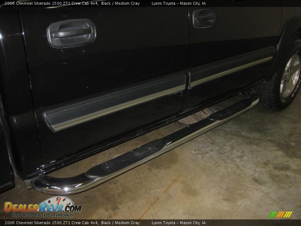 2006 Chevrolet Silverado 1500 Z71 Crew Cab 4x4 Black / Medium Gray Photo #19