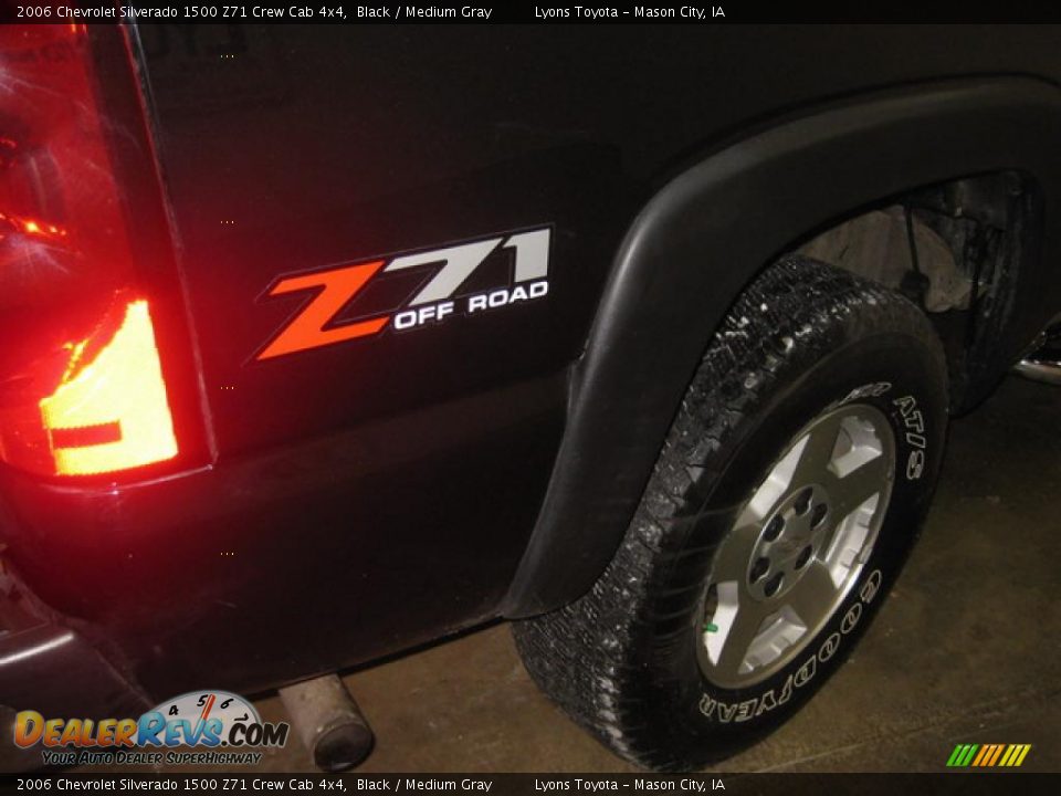 2006 Chevrolet Silverado 1500 Z71 Crew Cab 4x4 Black / Medium Gray Photo #20