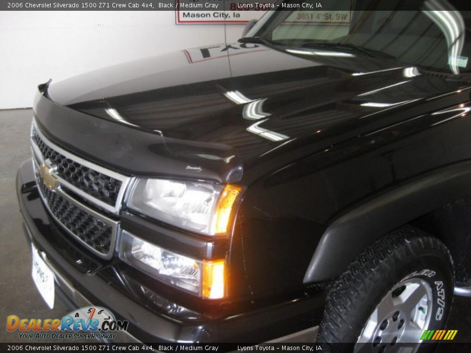 2006 Chevrolet Silverado 1500 Z71 Crew Cab 4x4 Black / Medium Gray Photo #22